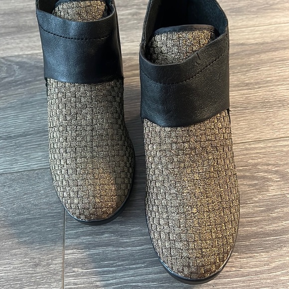 Bernie Mev. ankle booties - Picture 5 of 12